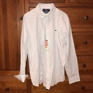 vineyard vine slim fit whale shirt size Largr